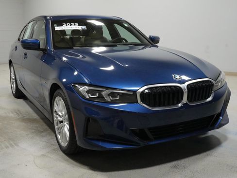 Certified 2023 BMW 330e xDrive w/ Premium Package image 11