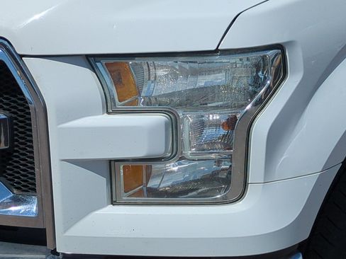 Used 2017 Ford F150 XLT AWD/4WD image 9