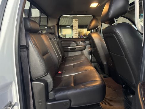 Used 2014 GMC Sierra 3500 Denali image 27