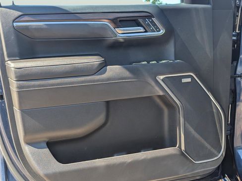 Used 2023 GMC Sierra 1500 SLT image 10
