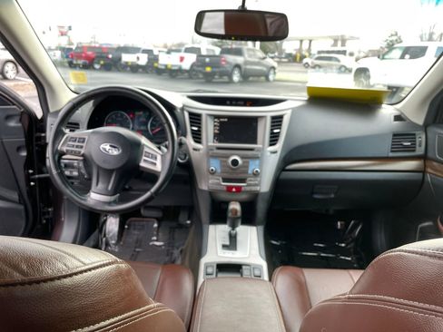 Used 2013 Subaru Outback 3.6R Limited w/ Special Appearance Pkg image 18