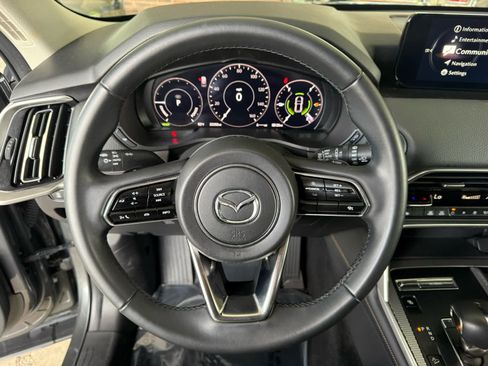 Used 2024 MAZDA CX-90 Plug-In Hybrid w/ Preferred AWD/4WD image 2