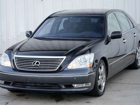 Used 2005 Lexus LS 430 image 41