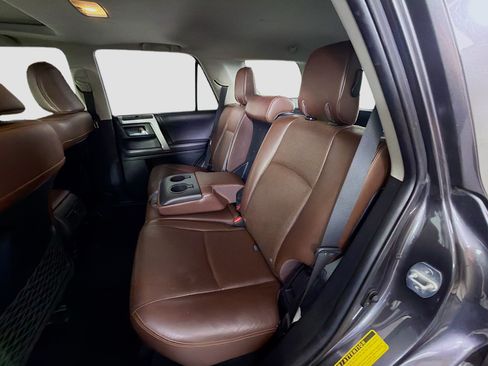 Used 2016 Toyota 4Runner Limited AWD/4WD image 27
