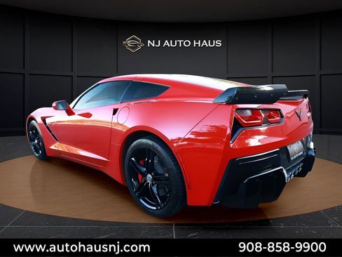 Used 2016 Chevrolet Corvette Stingray Coupe RWD image 6