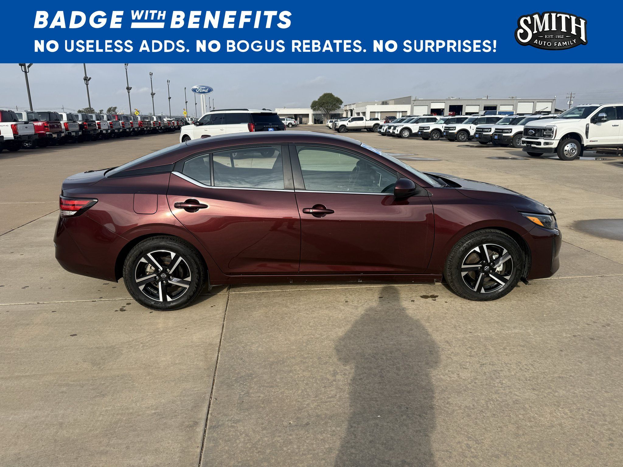 Used 2025 Nissan Sentra SV FWD image 3