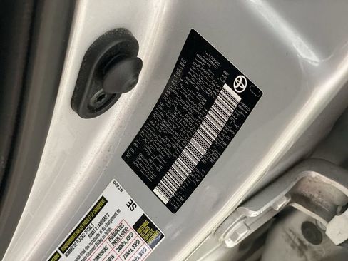 Used 2024 Toyota Corolla LE FWD image 20
