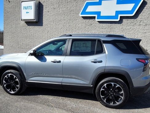 New 2026 Chevrolet Equinox LT w/ Convenience Package II image 3