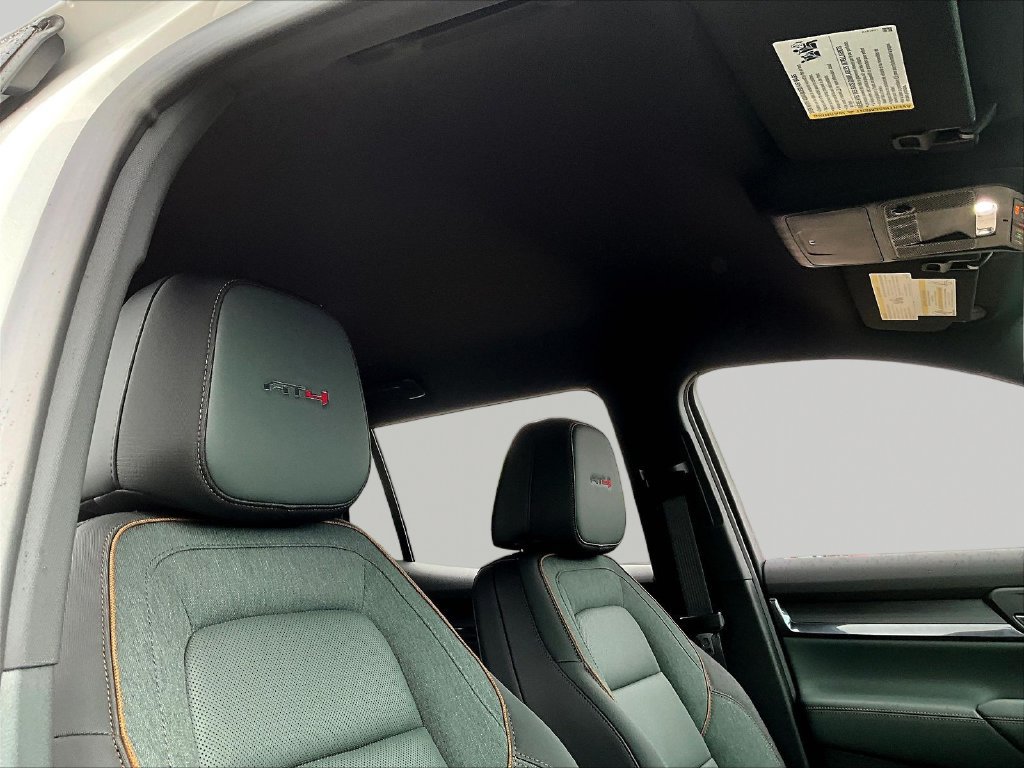 New 2027 GMC Terrain AT4 w/ Convenience Package III AWD/4WD image 32