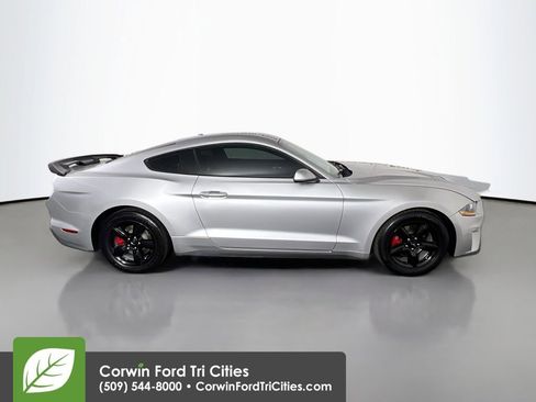 Used 2019 Ford Mustang Coupe image 18