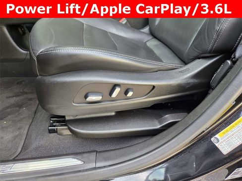 Used 2022 Cadillac XT5 Premium Luxury image 39