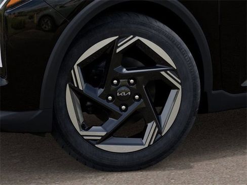 New 2025 Kia K4 EX image 9