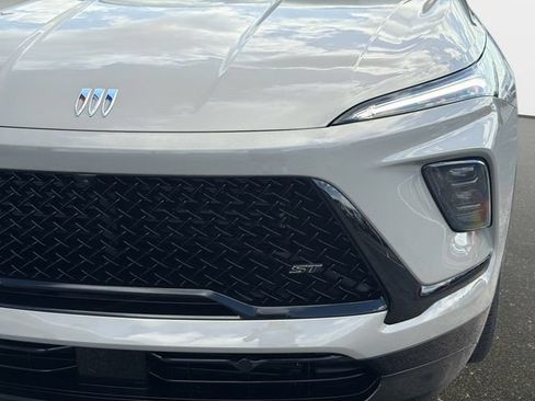 New 2027 Buick Enclave Sport Touring FWD image 9