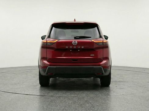 Used 2025 Nissan Rogue SV AWD/4WD image 7