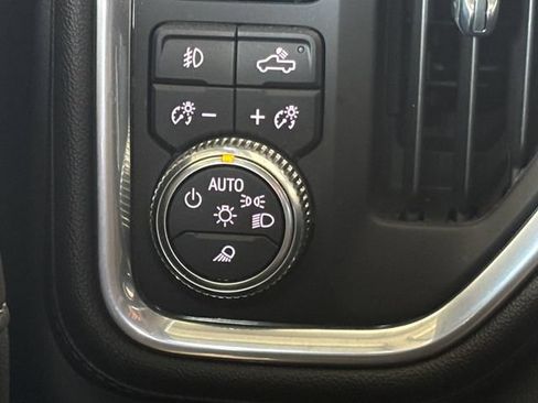 Used 2022 GMC Sierra 1500 Denali w/ Denali Premium Package AWD/4WD image 33