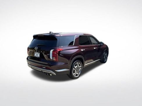 Used 2024 Hyundai Palisade Limited AWD/4WD image 3
