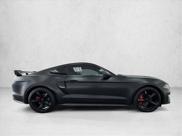 Used 2020 Ford Mustang GT Premium w/ Black Accent Package RWD image 4