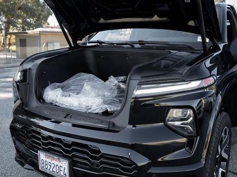 Used 2024 Chevrolet Silverado EV RST image 59