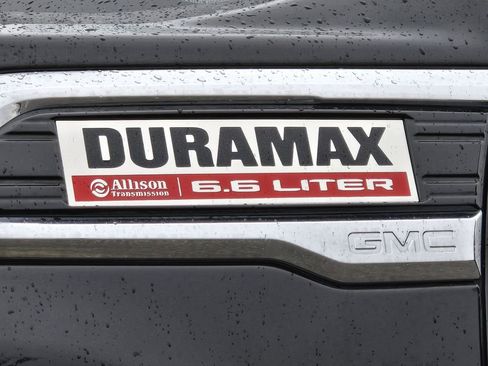 Used 2022 GMC Sierra 2500 Denali w/ Denali Ultimate Package image 3