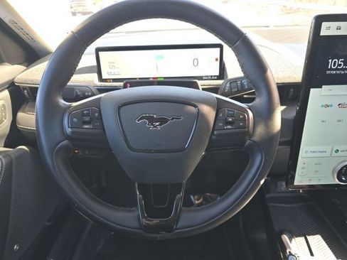 Certified 2022 Ford Mustang Mach-E Premium image 7