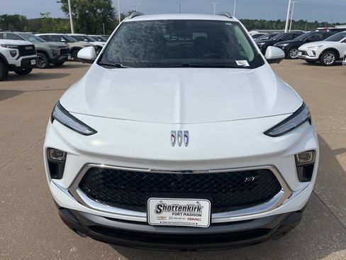 New 2026 Buick Encore GX Sport Touring w/ Advanced Technology Package image 9