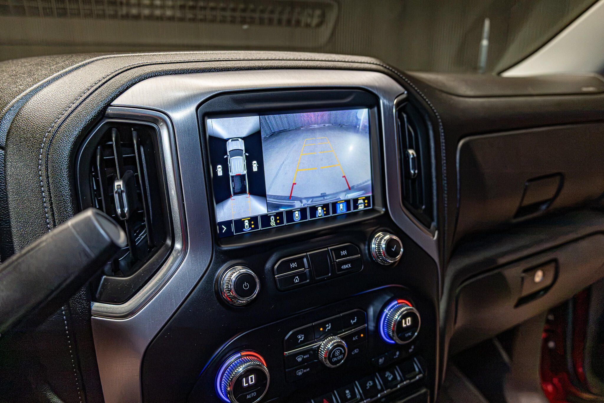 Used 2021 GMC Sierra 2500 SLT AWD/4WD image 18
