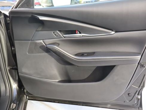 Used 2025 MAZDA CX-30 AWD 2.5 S w/ Preferred Package image 26