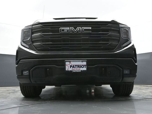 Used 2024 GMC Sierra 1500 Elevation w/ LPO, Elevation Black Package AWD/4WD image 45