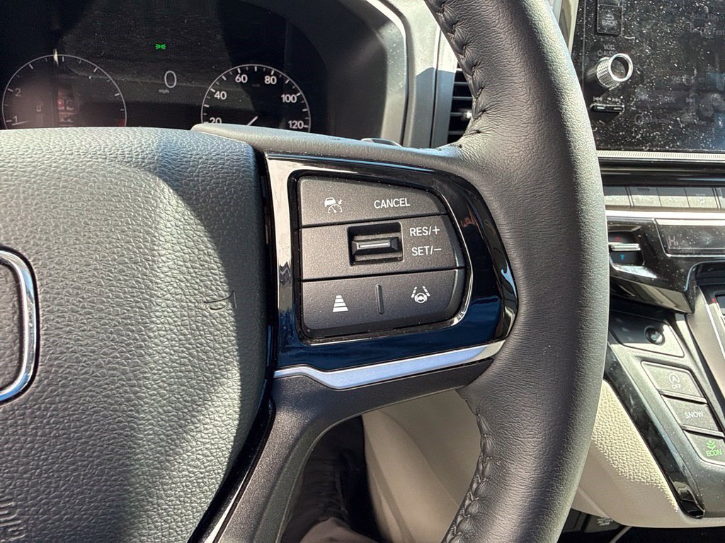 Certified 2026 Honda Odyssey Touring image 16