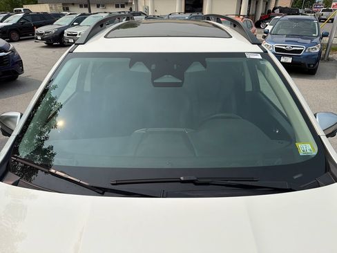 Used 2023 Subaru Ascent Touring AWD/4WD image 8