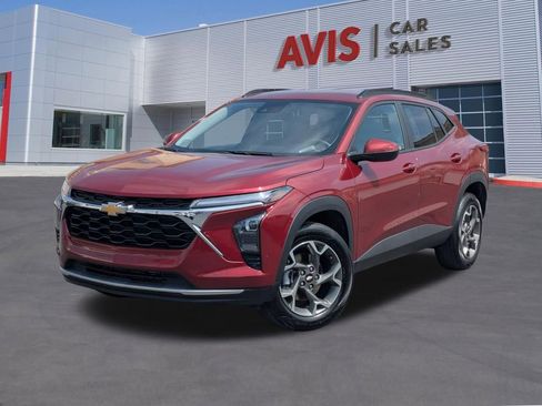 Used 2025 Chevrolet Trax LT w/ LT Convenience Package FWD image 1