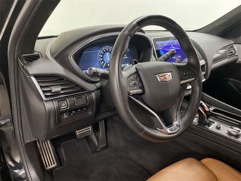 Used 2024 Cadillac CT5 V w/ Platinum Package image 2
