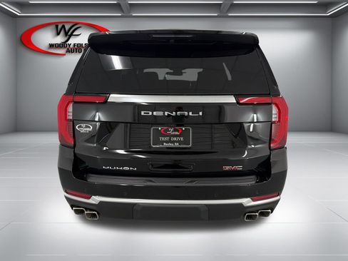 New 2026 GMC Yukon Denali w/ LPO, Floor Liner Package RWD image 7