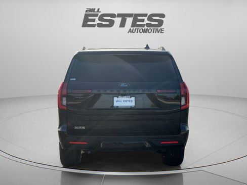 Used 2026 Ford Expedition Max Platinum w/ Stealth Performance Package AWD/4WD image 3