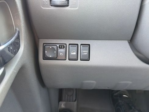 Used 2018 Nissan Frontier SV image 24