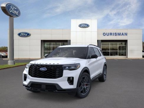 New 2026 Ford Explorer ST-Line image 3