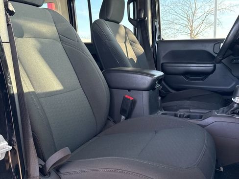 Certified 2021 Jeep Wrangler Unlimited Sport image 25