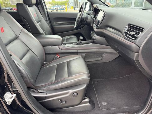 Used 2025 Dodge Durango R/T AWD/4WD image 8