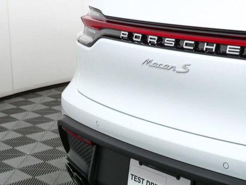 New 2026 Porsche Macan S AWD/4WD image 38