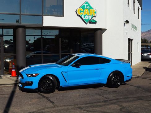 Used 2017 Ford Mustang Shelby GT350 w/ Electronics Package image 4