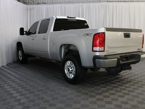 Used 2011 GMC Sierra 2500 SLT w/ Snow Plow Prep Package image 21