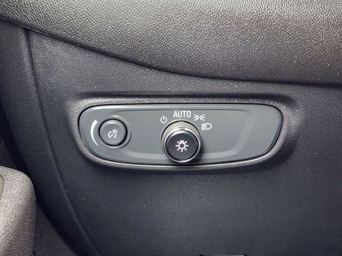Used 2024 Chevrolet Equinox LT AWD/4WD image 21