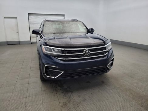Used 2020 Volkswagen Atlas Cross Sport SEL R-Line image 14