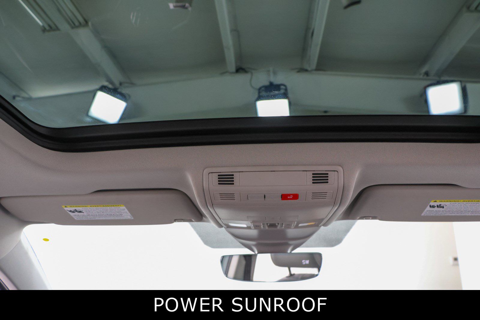Used 2023 Volkswagen Taos SE w/ Panoramic Sunroof Package AWD/4WD image 21