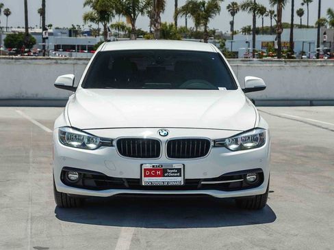 Used 2016 BMW 328i Sedan RWD image 3