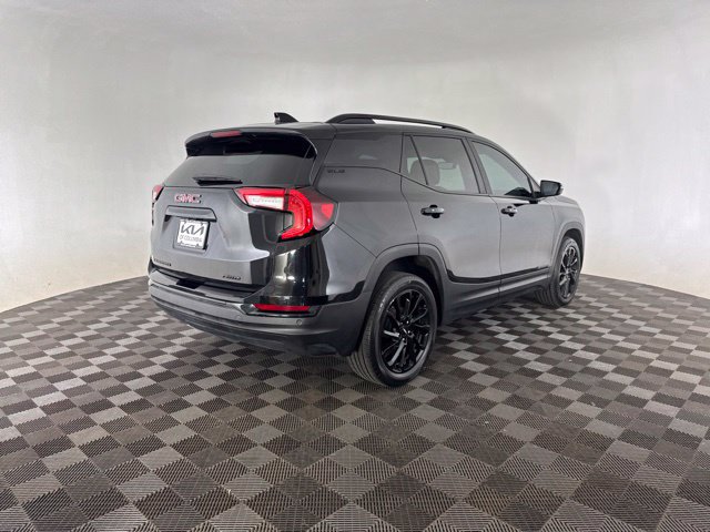 Used 2023 GMC Terrain SLE w/ Driver Convenience Package AWD/4WD image 11