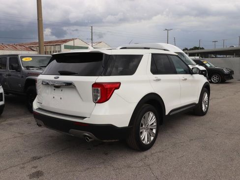 Used 2023 Ford Explorer Limited w/ Limited Technology Package RWD image 9