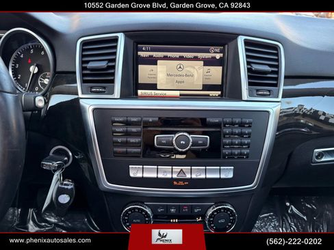 Used 2015 Mercedes-Benz ML 350 4MATIC w/ Premium 1 Package image 33