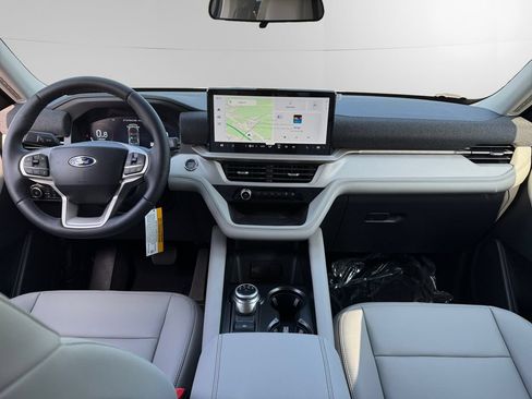 New 2026 Ford Explorer Active w/ Active Comfort Package RWD image 10