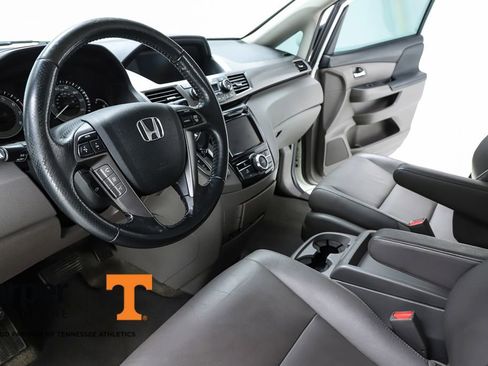 Used 2015 Honda Odyssey EX-L image 56